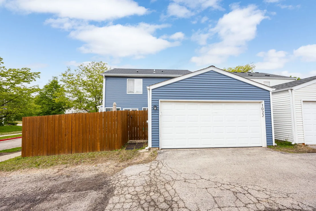 Photo of 1022 Symphony Drive