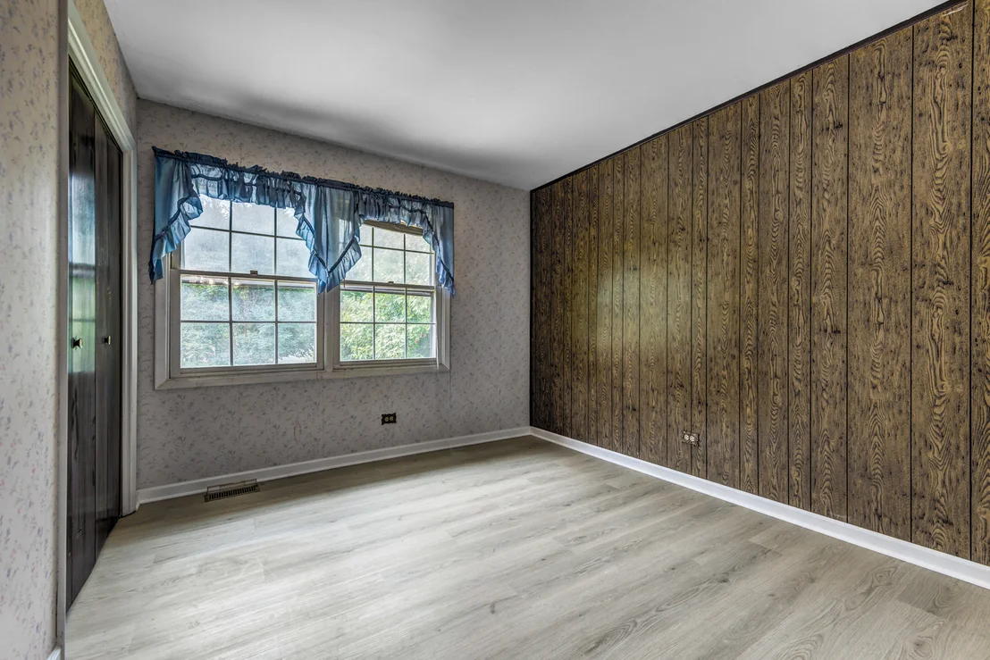 Photo of 1480 Mayfield Lane