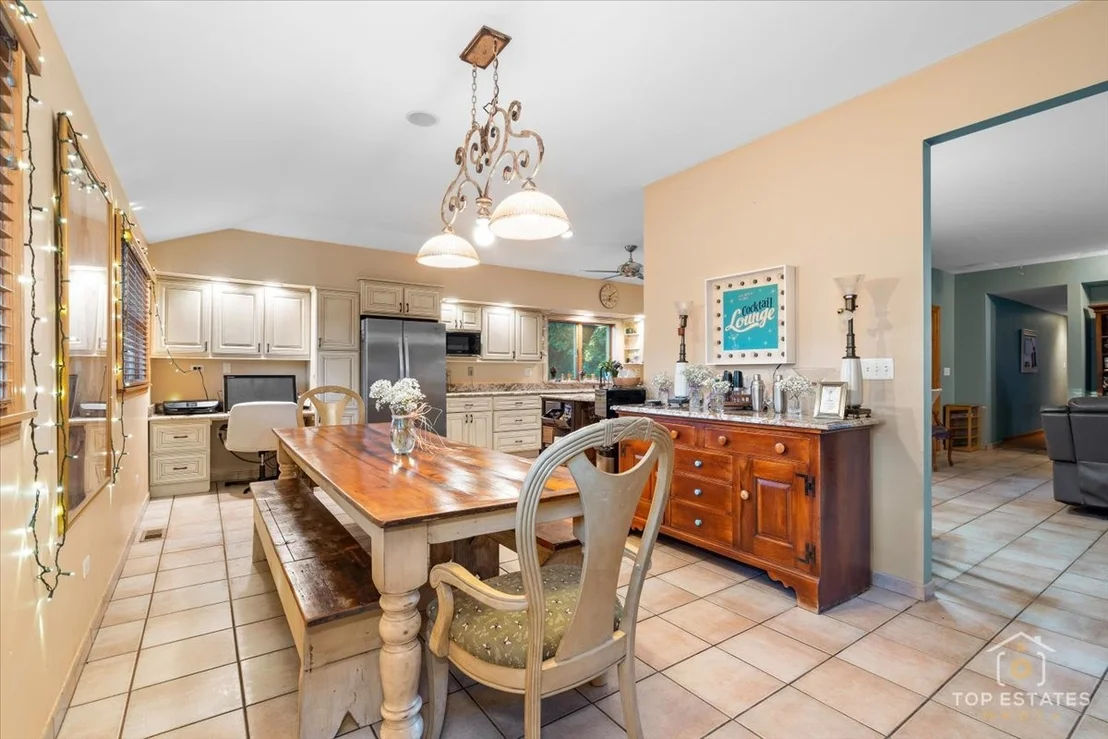 Photo of 2 Marberry Drive