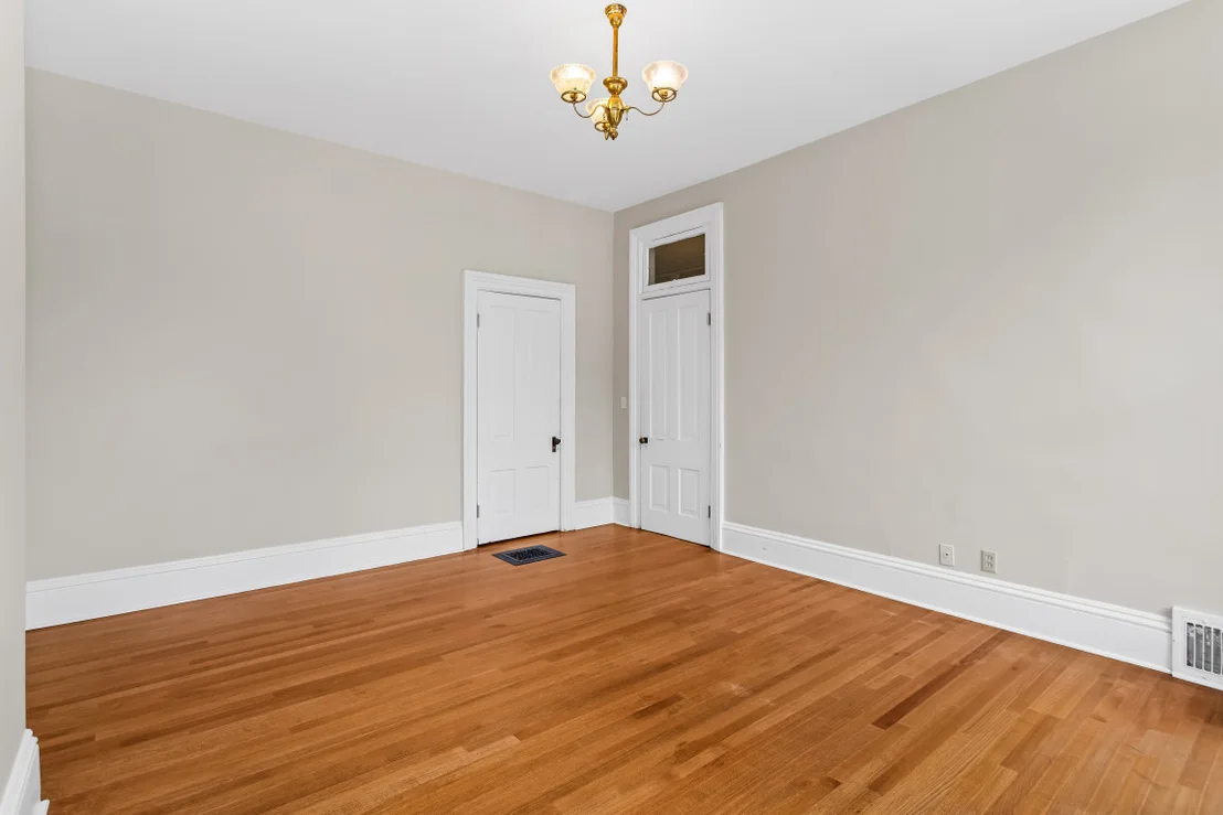 Photo of 1411 Maple Avenue