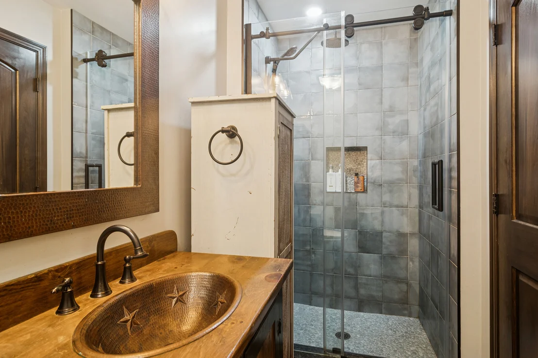 Photo of 9510 Martin Drive