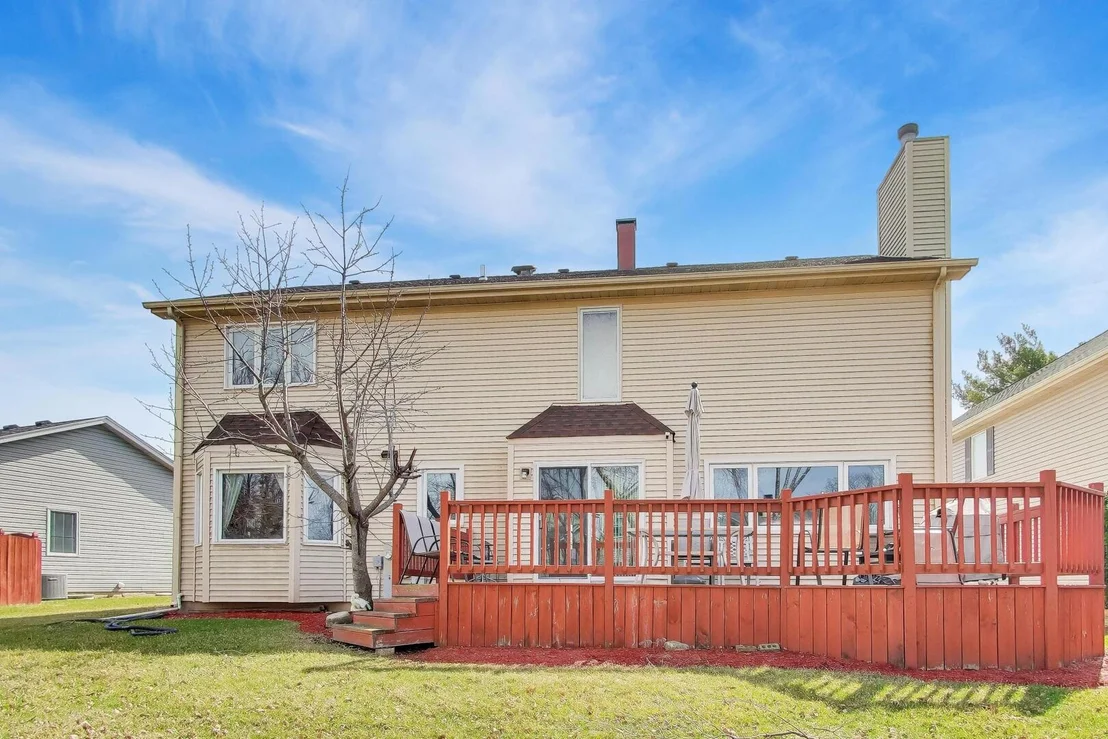 Photo of 1075 Longford Road