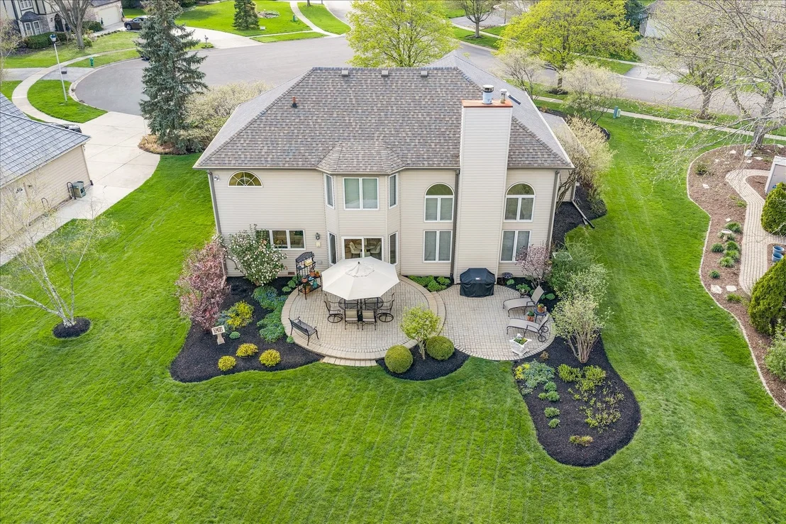 Photo of 1692 Sauk Drive