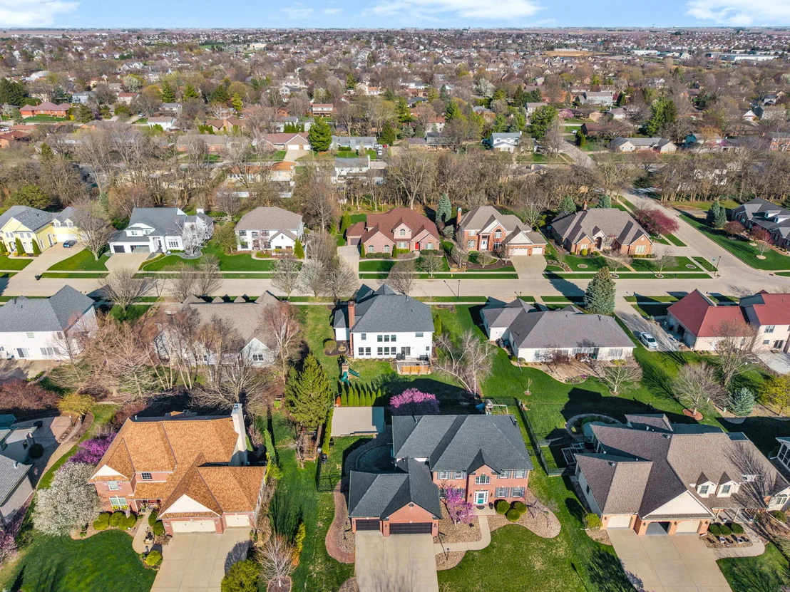 Photo of 2106 Foxtail Road