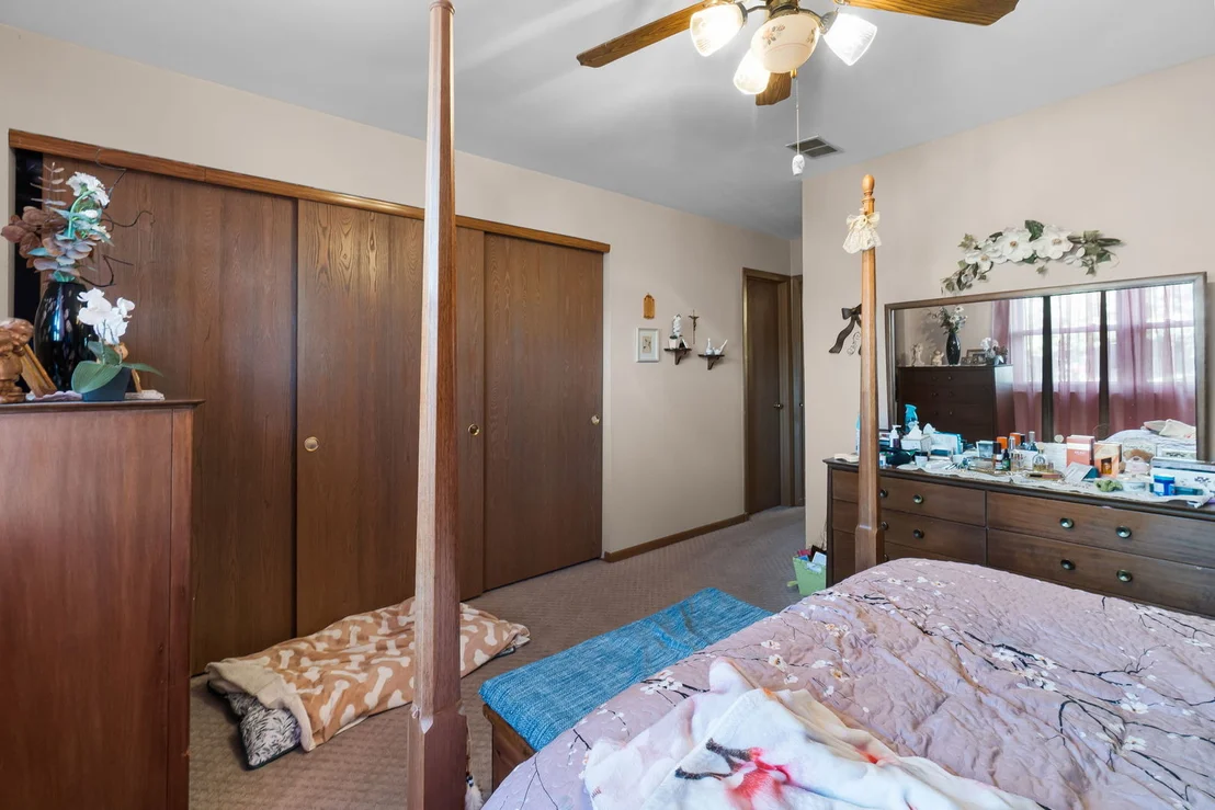 Photo of 715 Thoreau Drive