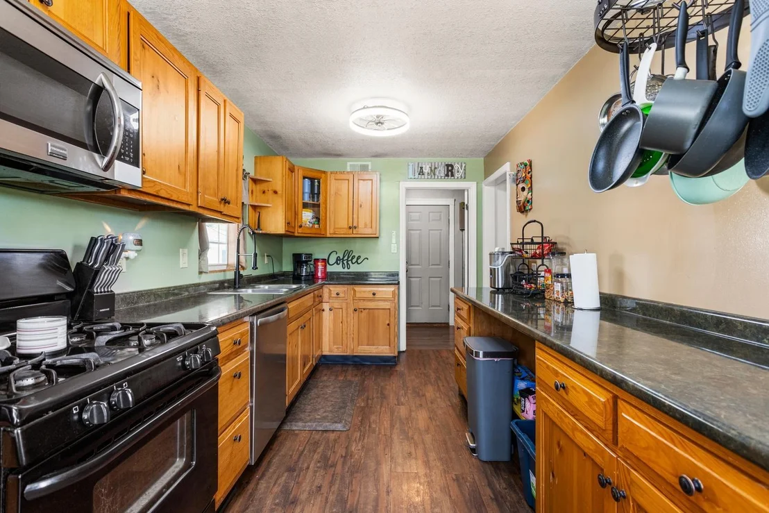 Photo of 1407 N Walnut Street