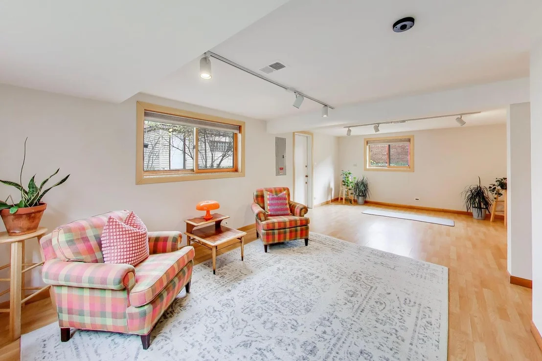 Photo of 325 Dodge Avenue