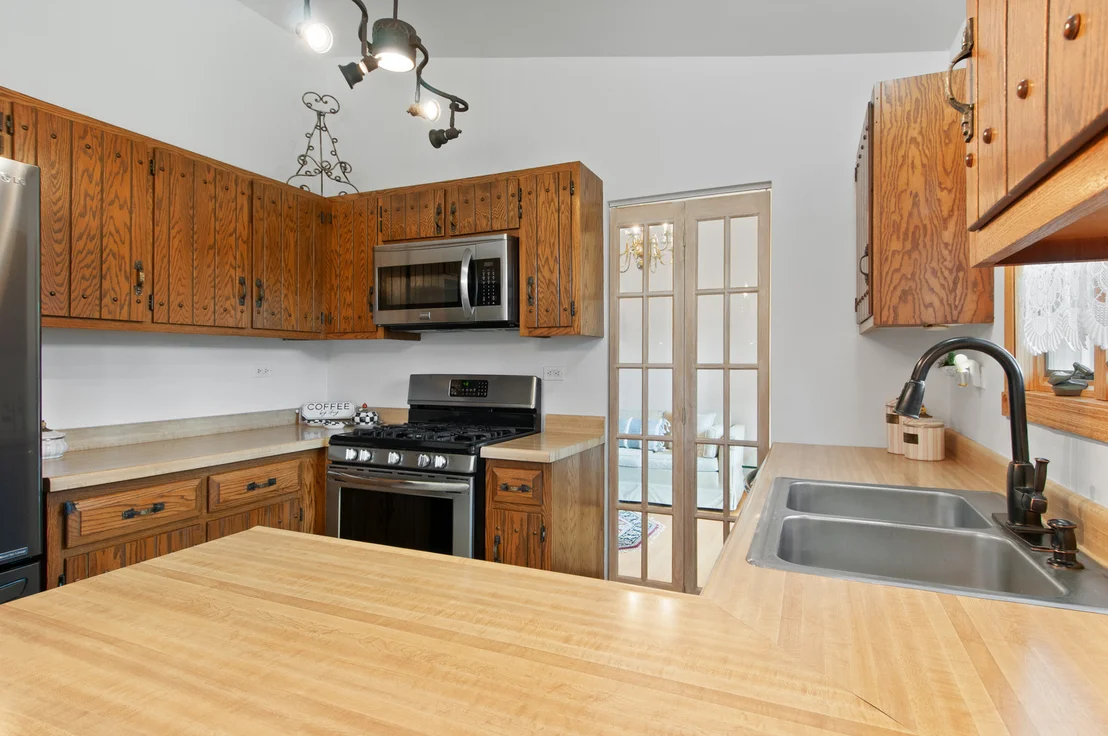 Photo of 669 Kensington Way