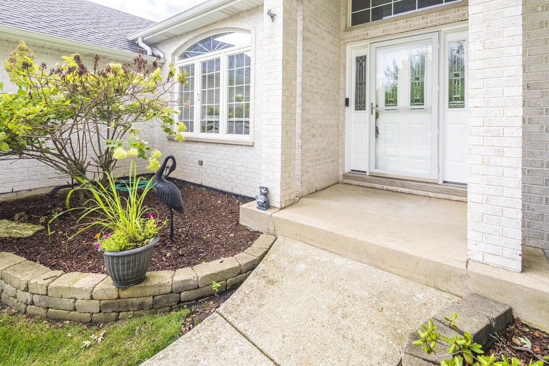 Photo of 16453 LAKESIDE Drive