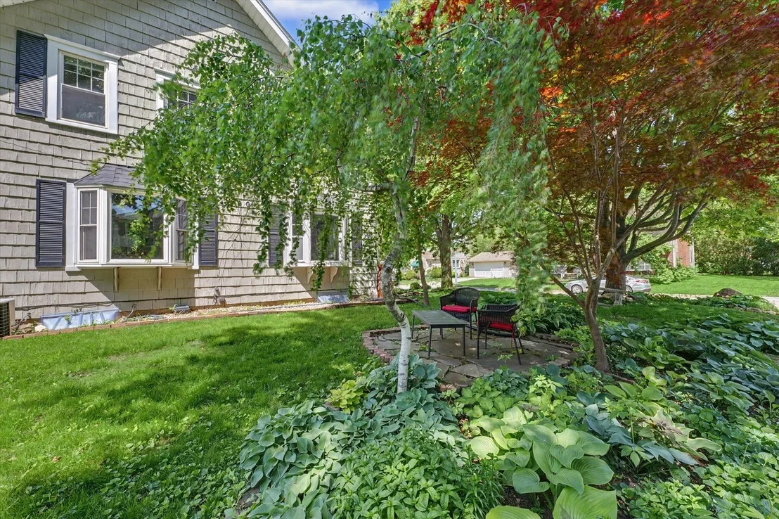 Photo of 1202 W Healey Street