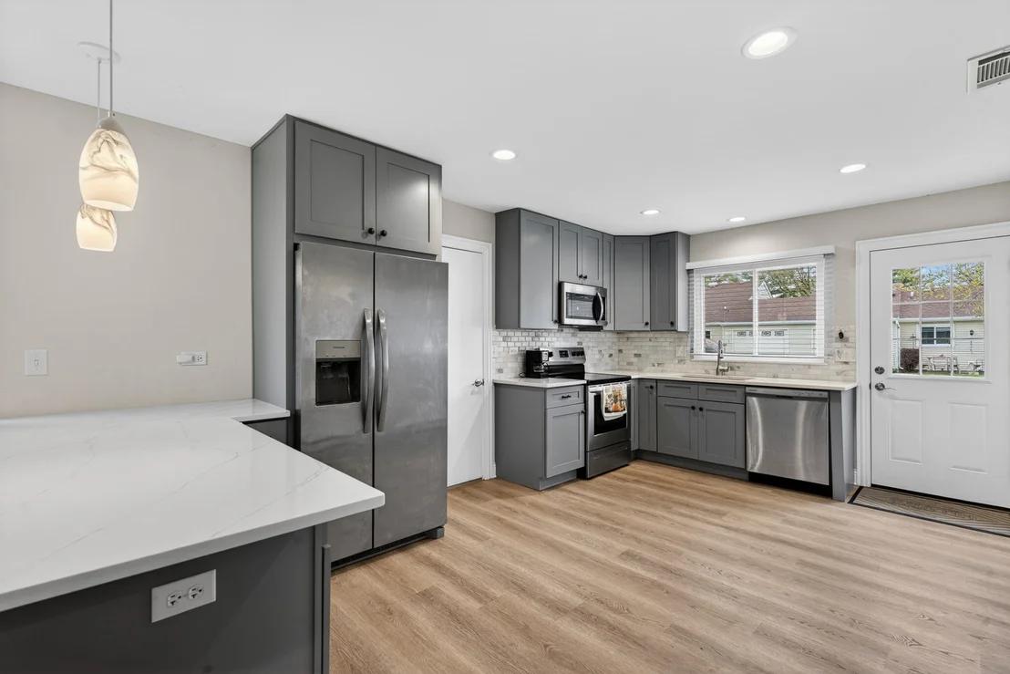 Photo of 7225 Oxford Circle