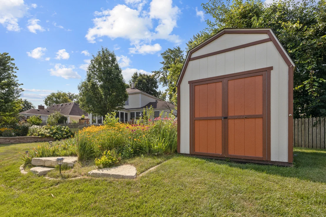 Photo of 345 Mayfair Drive