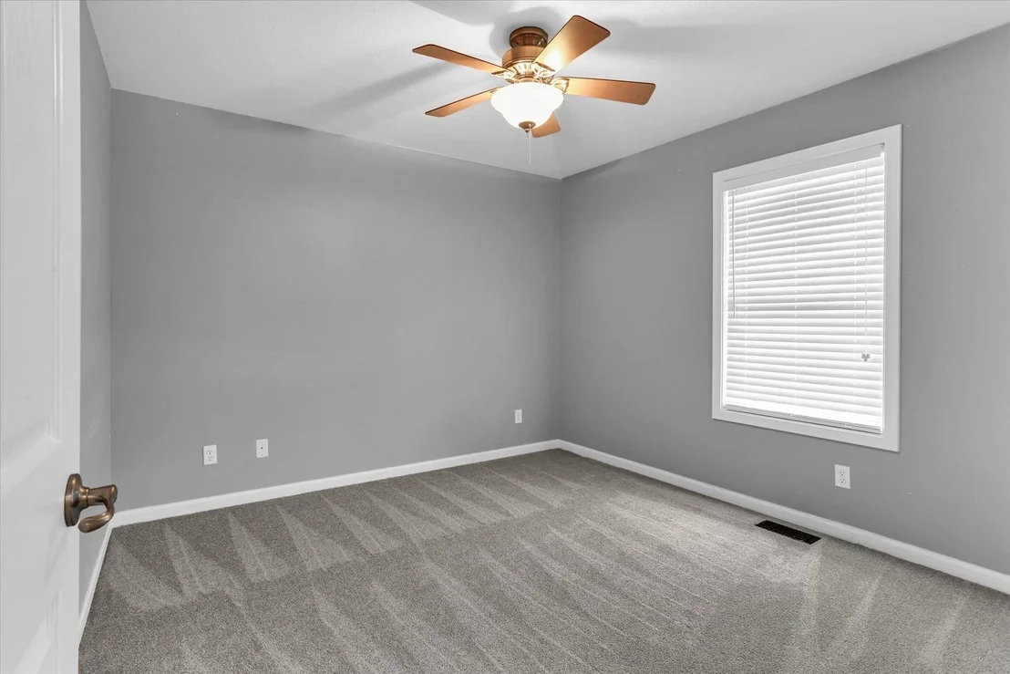 Photo of 2509 N Skyline Drive