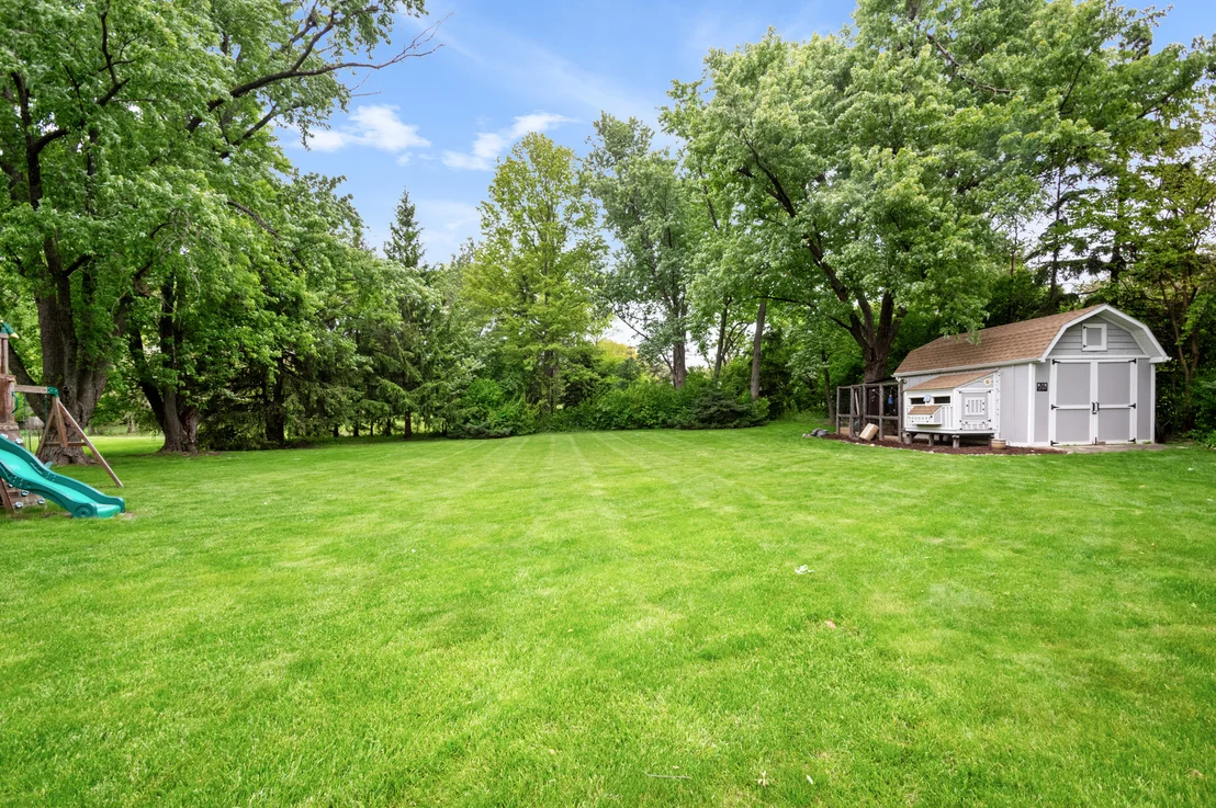 Photo of 17W214 W Hillside Lane