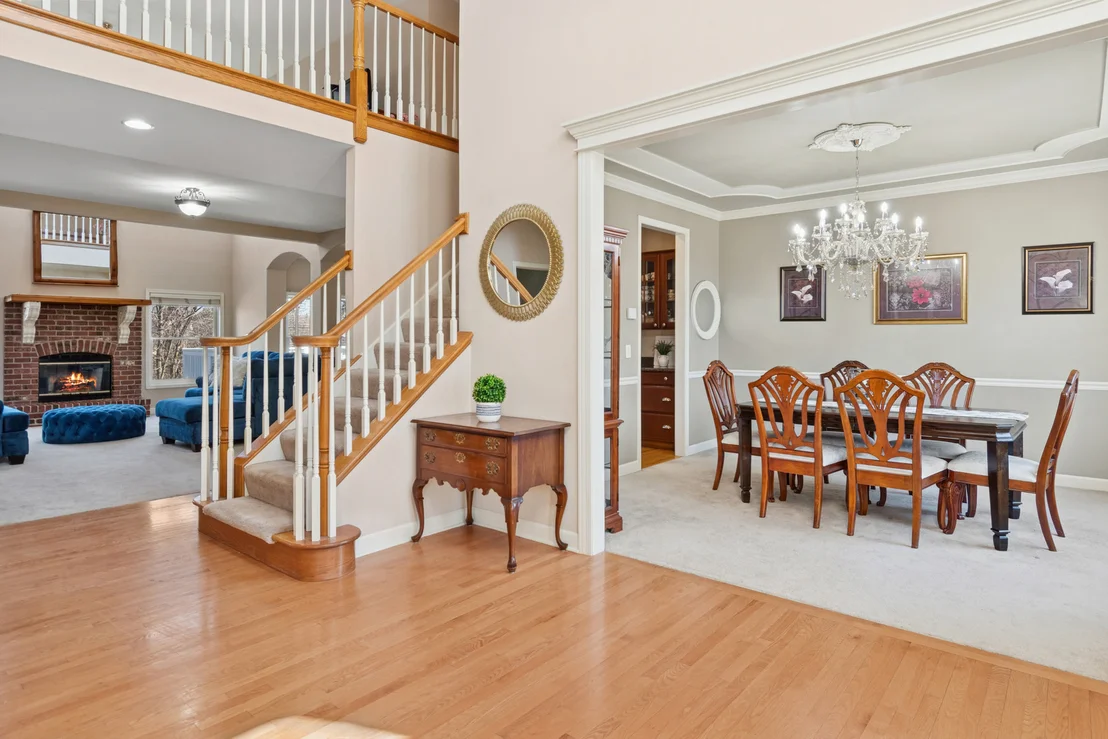 Photo of 2667 Charter Oak Drive