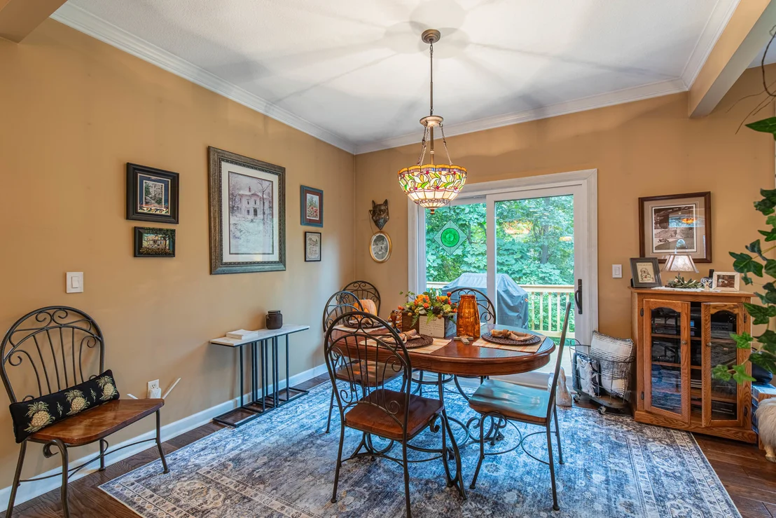 Photo of 2339 Amelia Drive