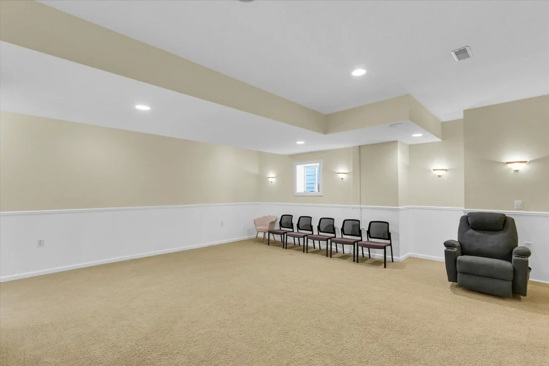 Photo of 800 Lavender Drive