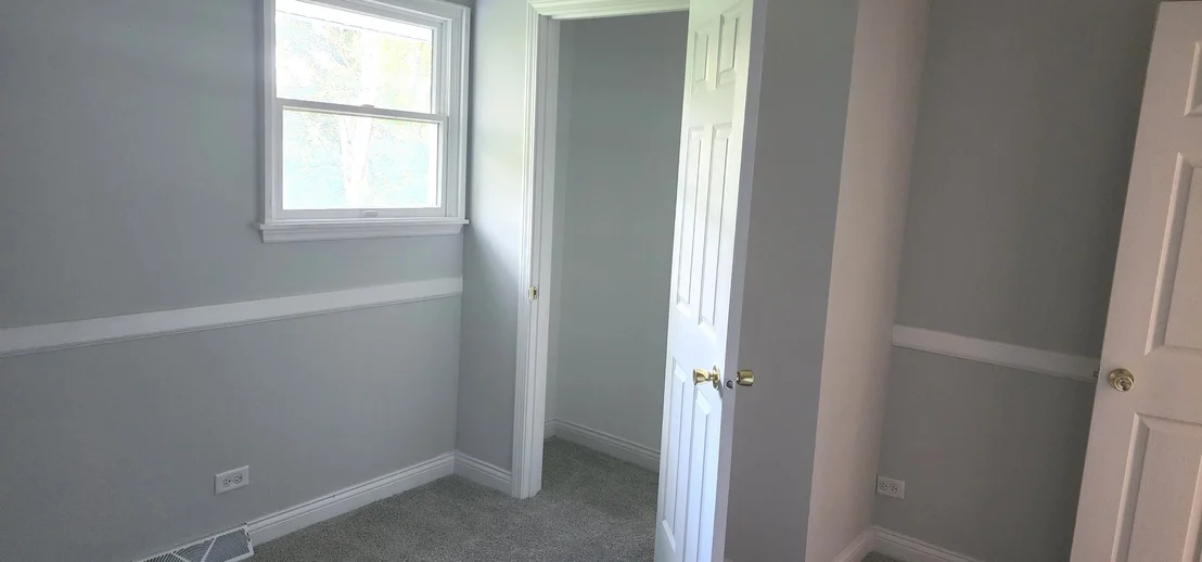 Photo of 1421 Lawrence Crescent