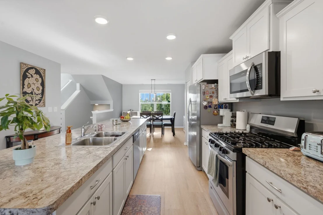 Photo of 176 Goldenrod Drive