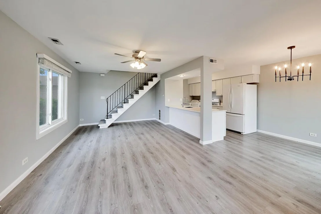 Photo of Unit 34A at 1536 Cornell Circle