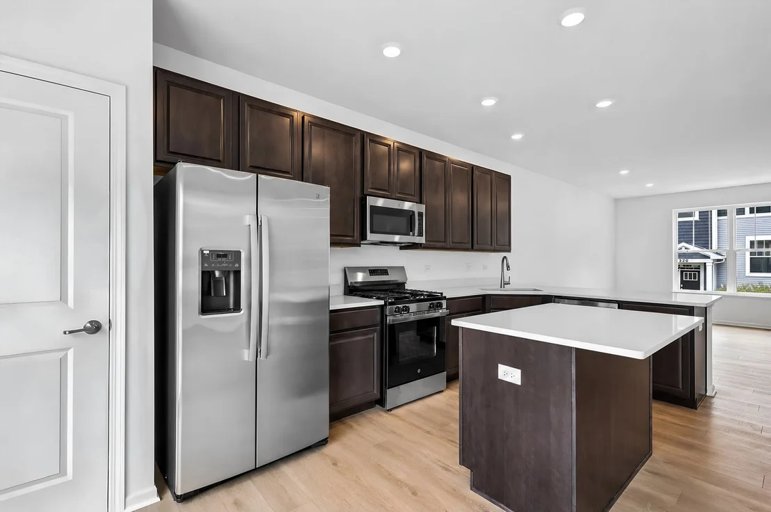 Photo of 439 Red Oak Circle
