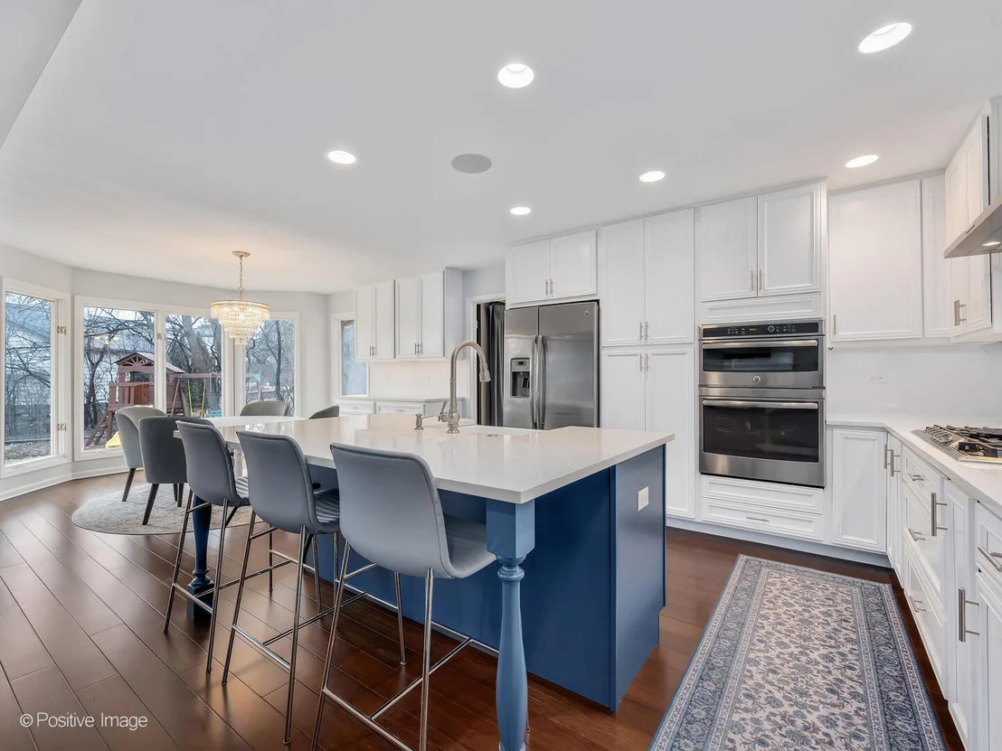 Photo of 734 Forest Glen Lane