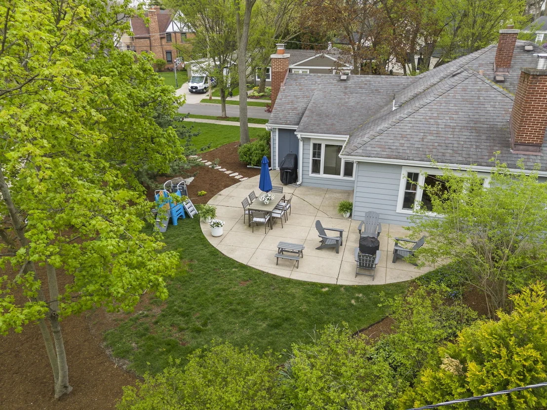 Photo of 258 Crest Road