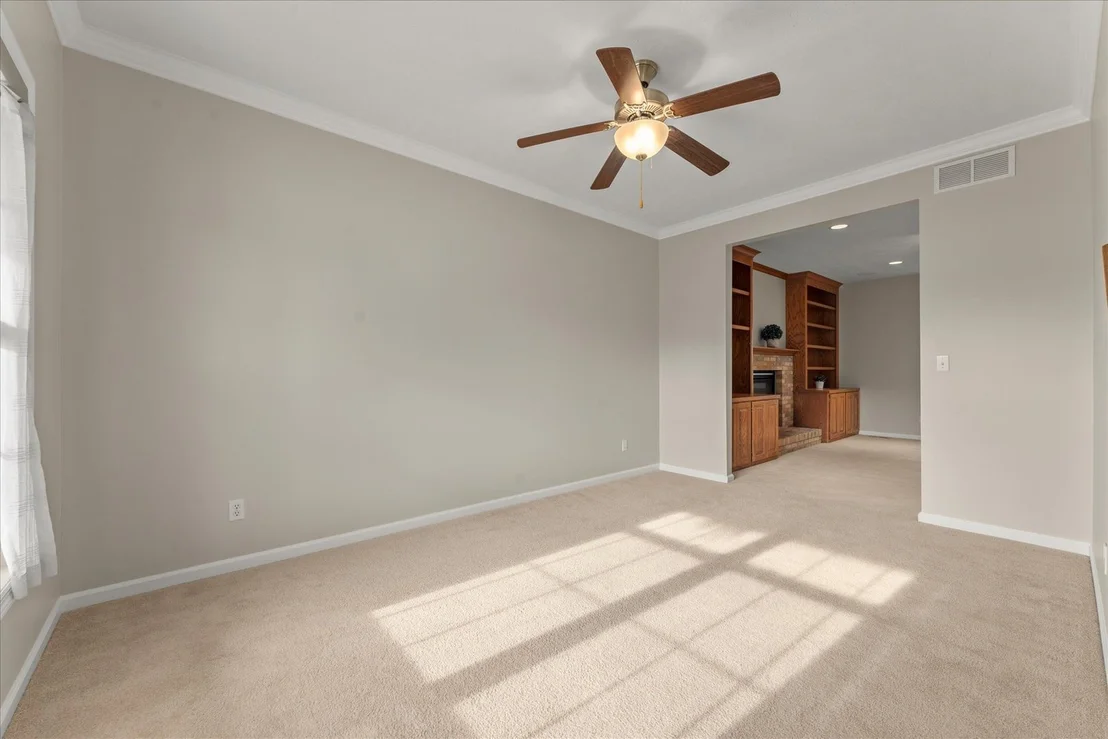 Photo of 1703 Deer Run Drive