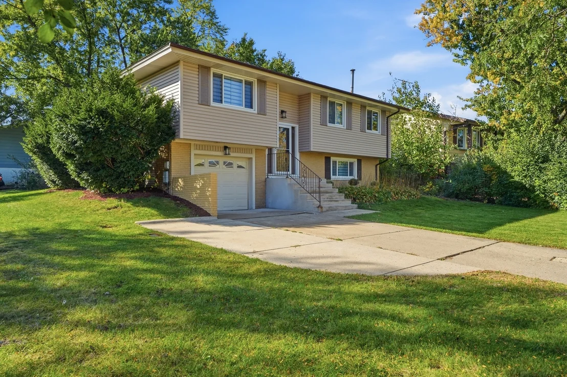 Photo of 1701 Hartmann Drive