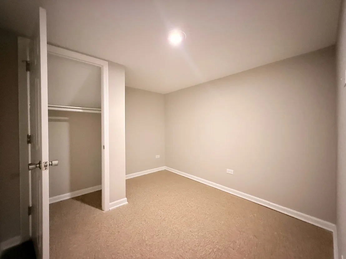 Photo of 15565 Madison Avenue