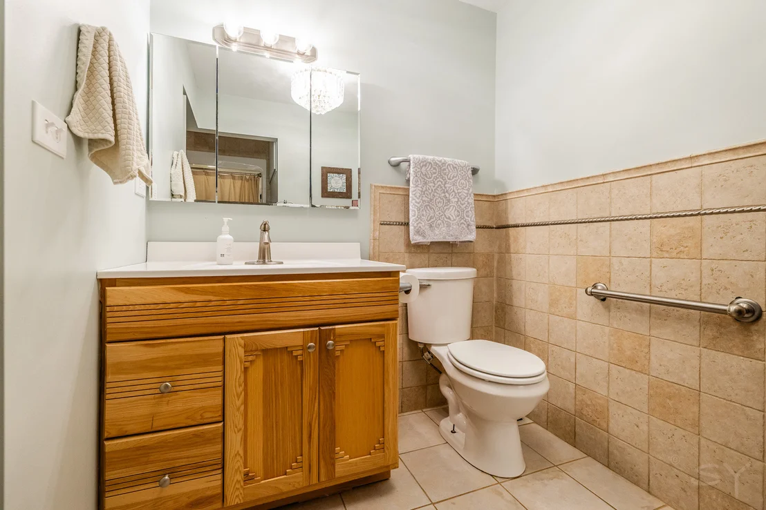 Photo of 5216 Riverview Drive
