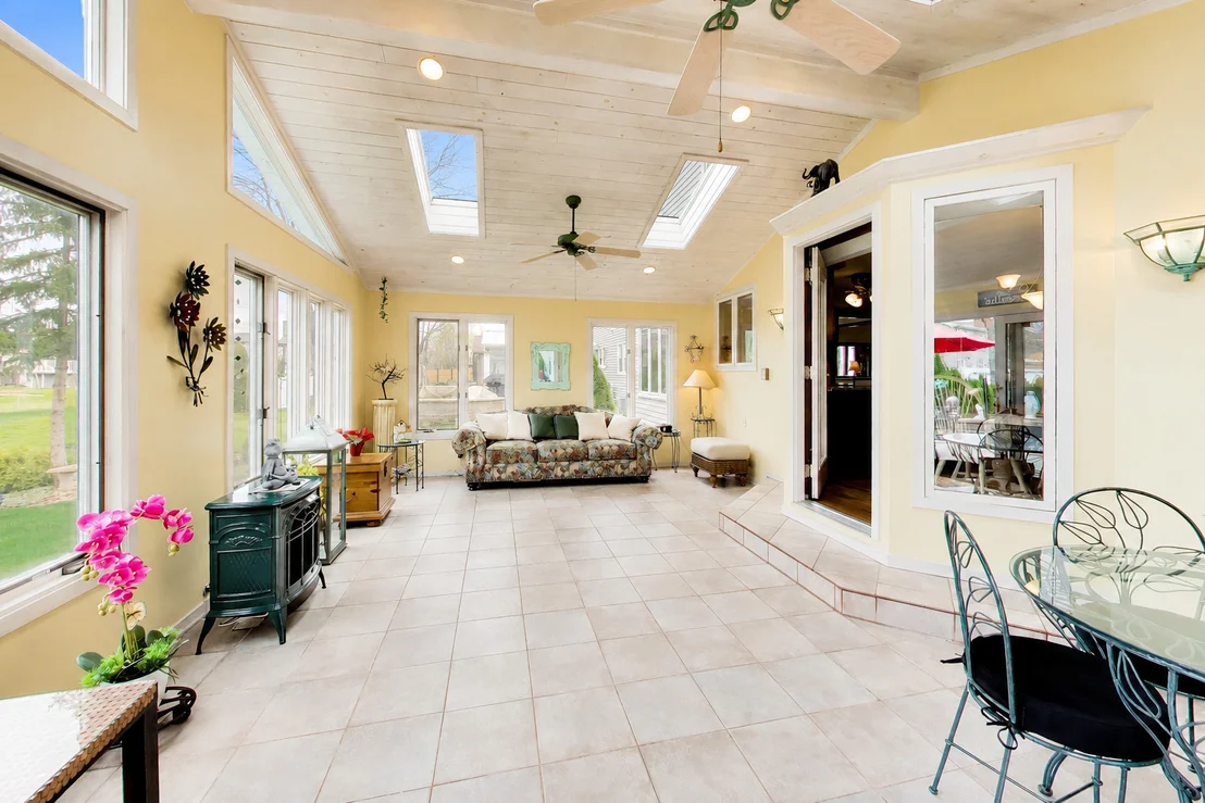 Photo of 1265 N Scarlet Drive