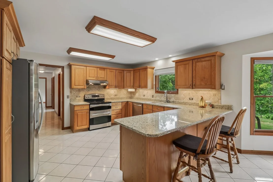 Photo of 31W003 Irving Park Road
