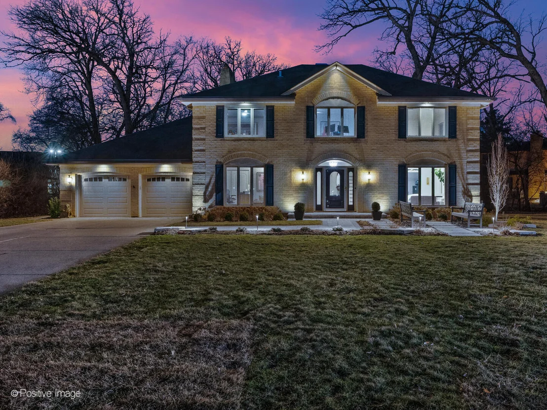 Photo of 734 Forest Glen Lane