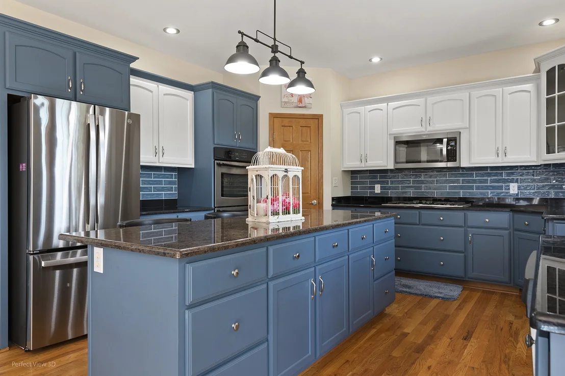 Photo of 413 Edgewater Drive