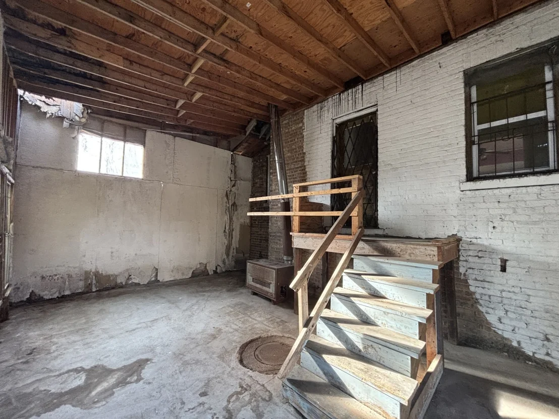 Photo of 1341 W 112th Place