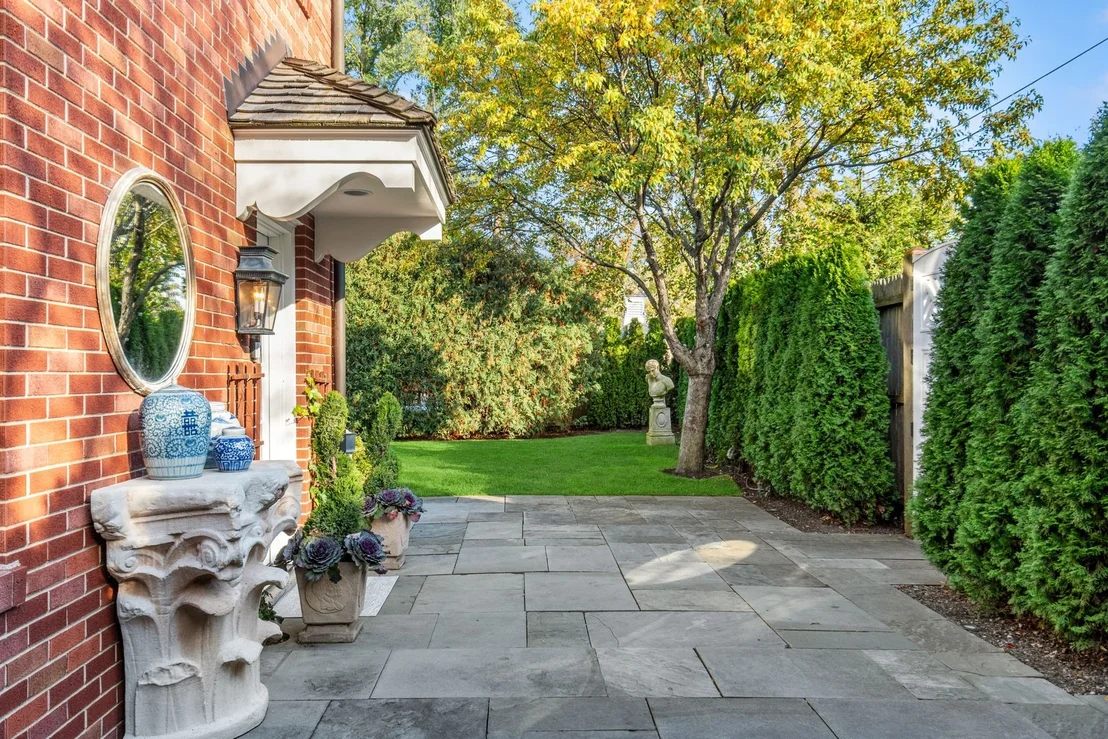 Photo of 85 Sunset Place
