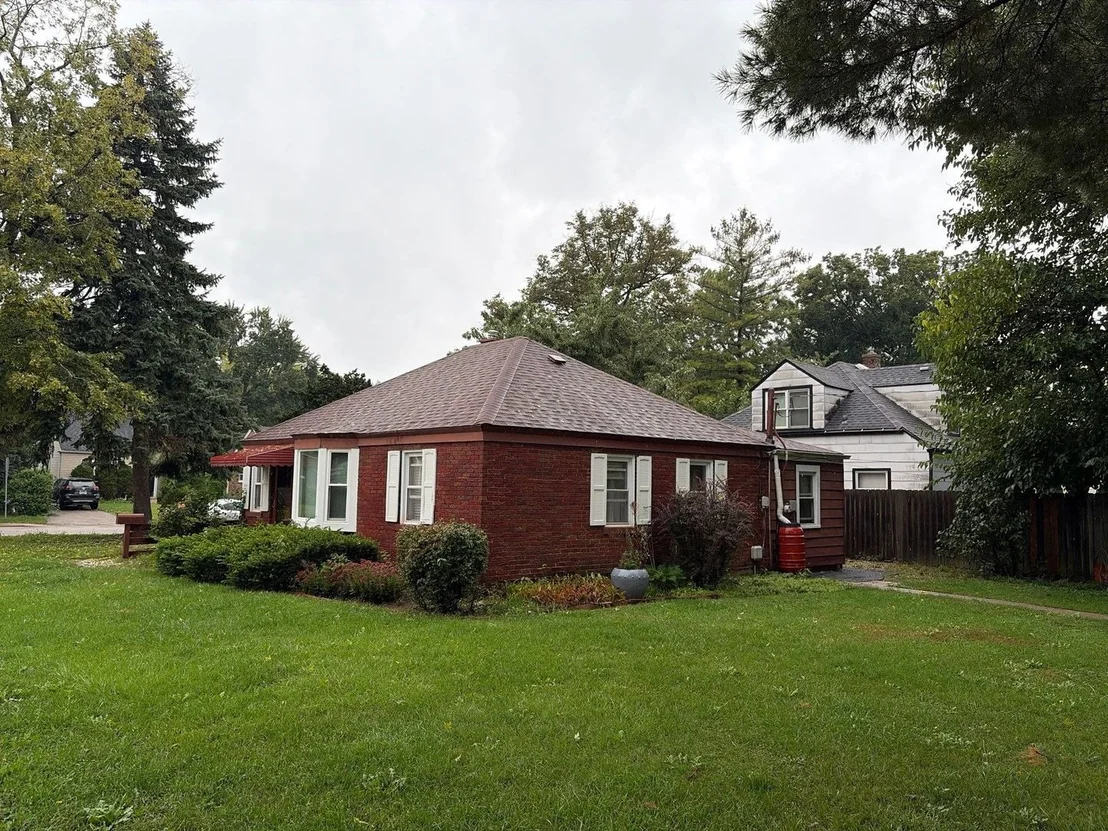 Photo of 2711 Westbrook Drive