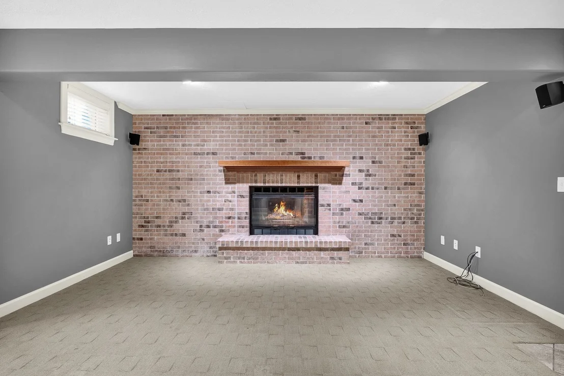Photo of 2109 Hackberry Road
