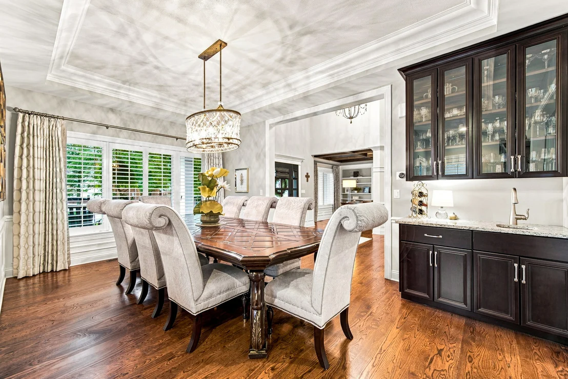 Photo of 141 Oak Street