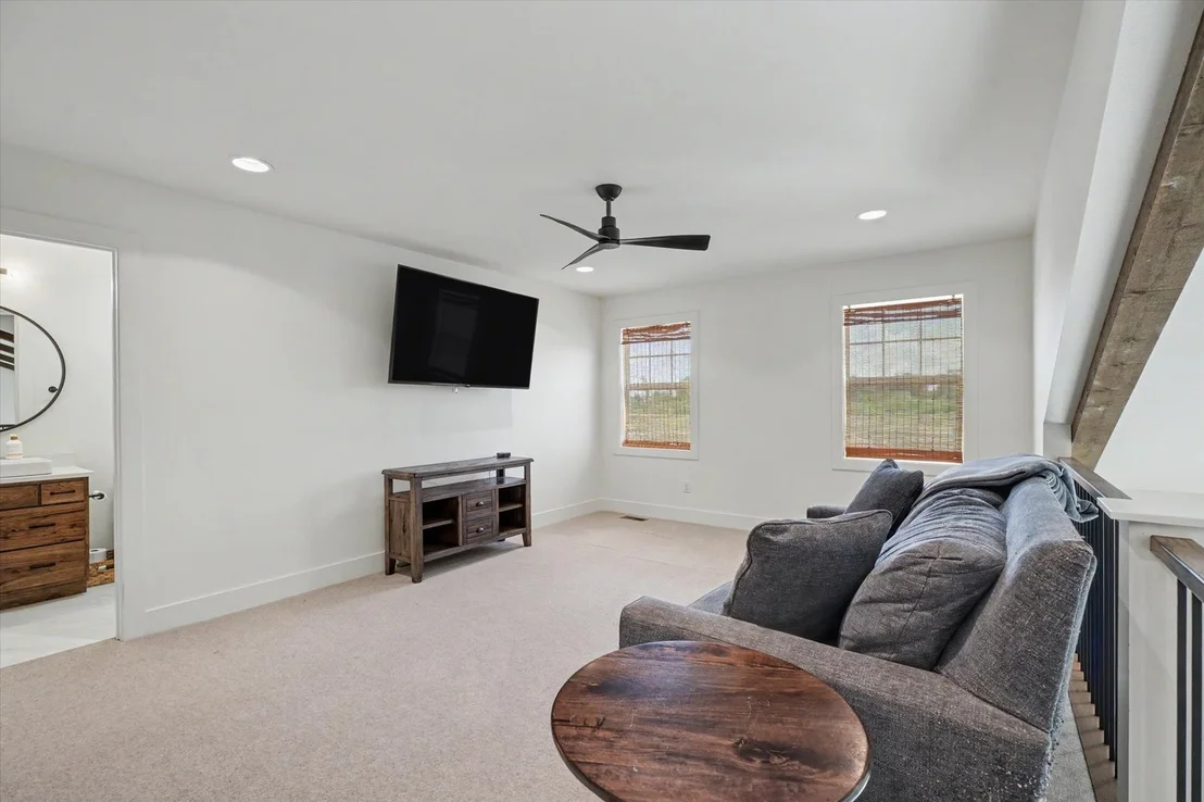 Photo of 405 Constitution Boulevard