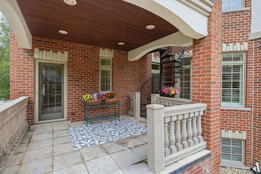 Photo of 105 Forest Edge Drive