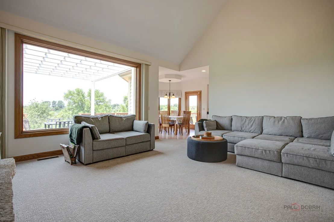 Photo of 1400 Eagle Ridge Drive