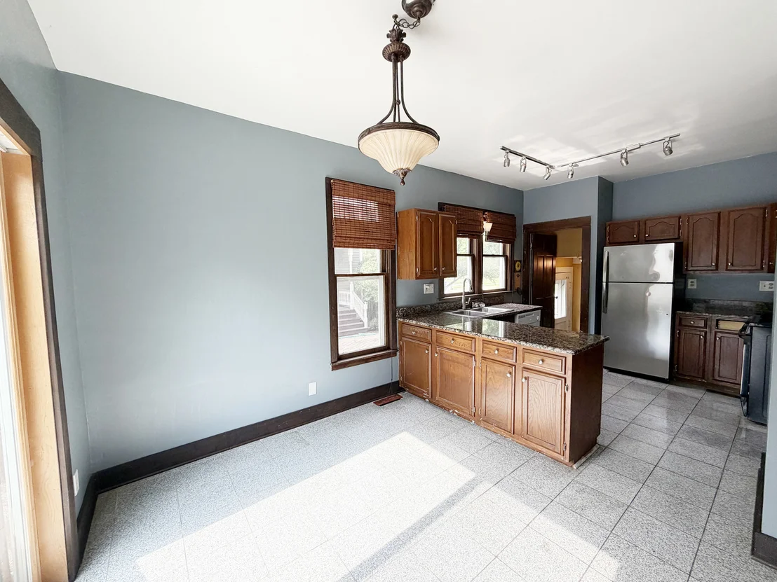 Photo of 26 Monroe Avenue