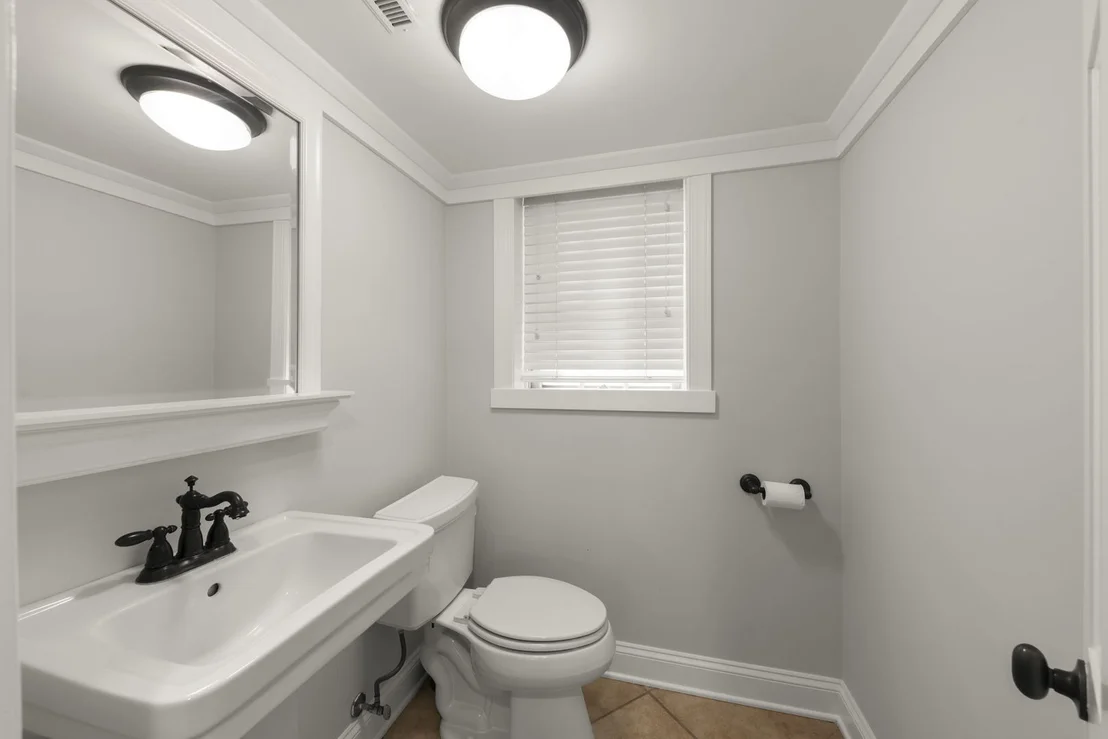 Photo of 212 Tamarack Avenue