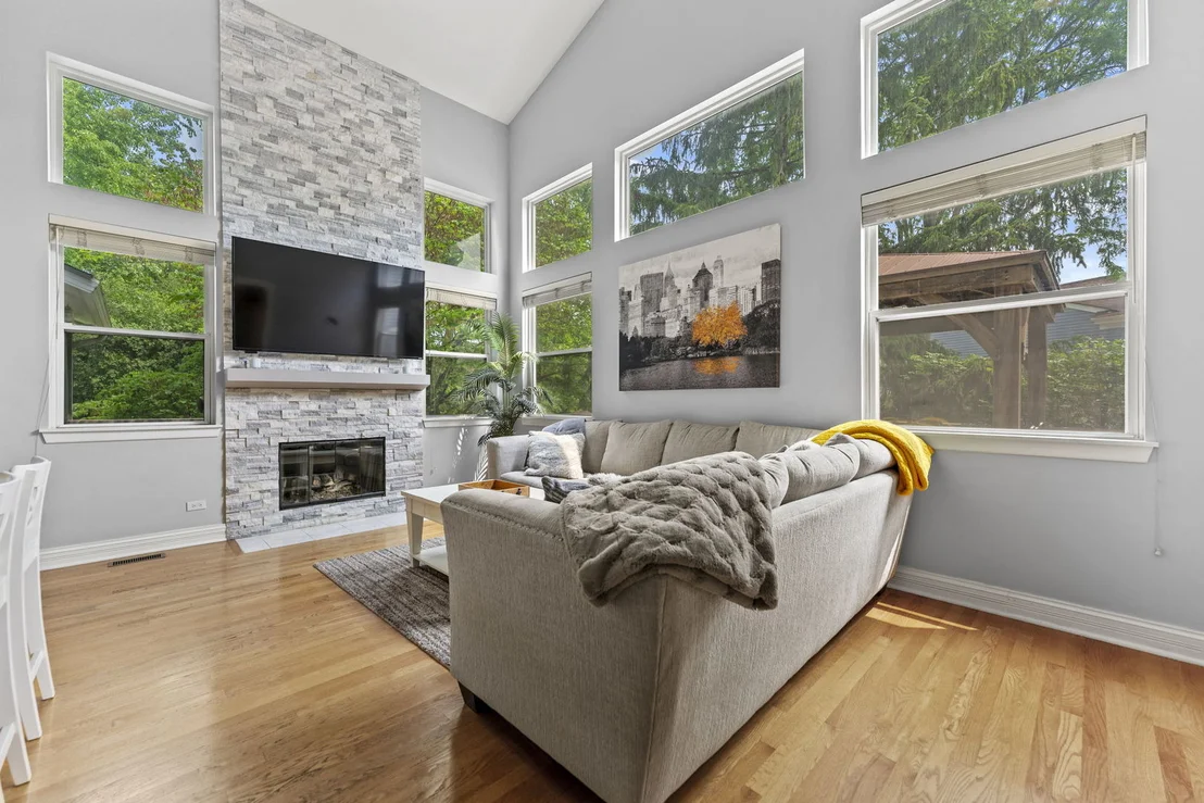 Photo of 1132 Locust Court