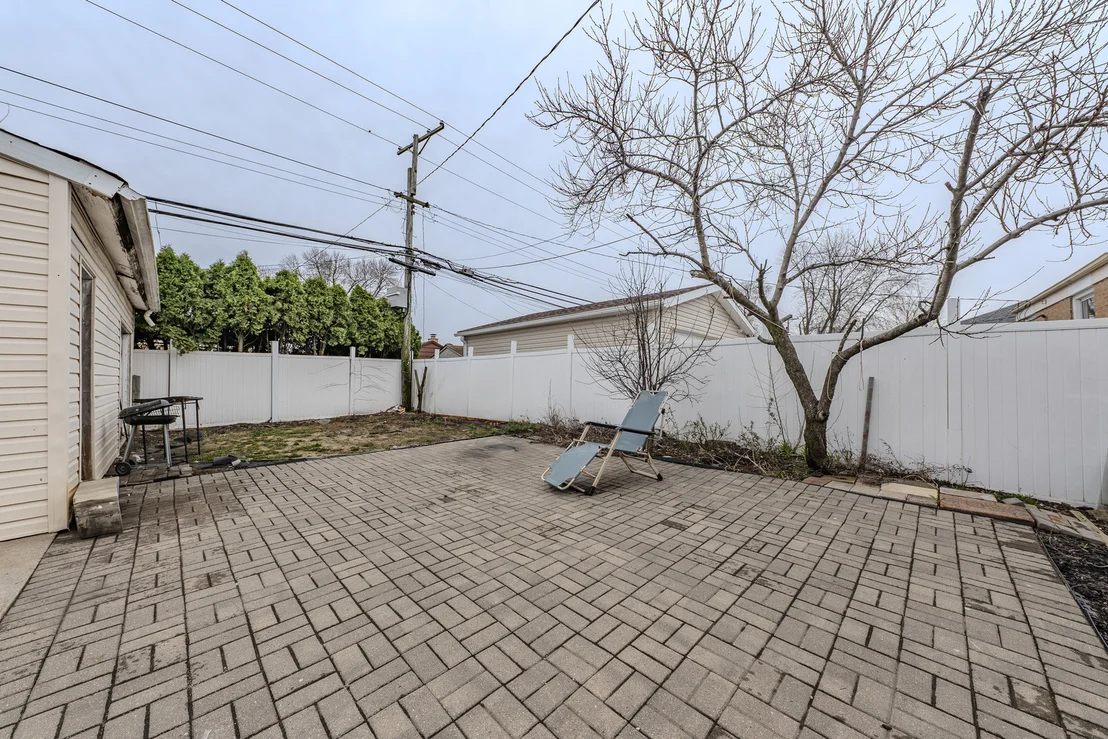 Photo of 4021 W 82nd Place