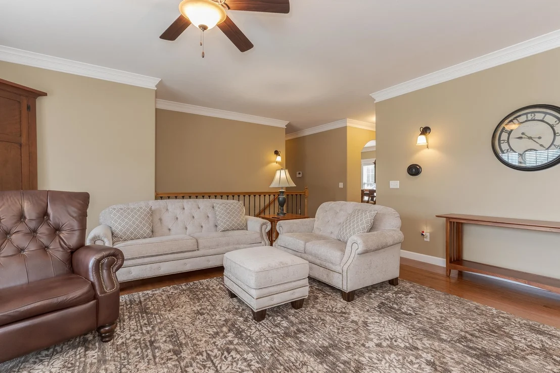 Photo of 2030 Escalade Road