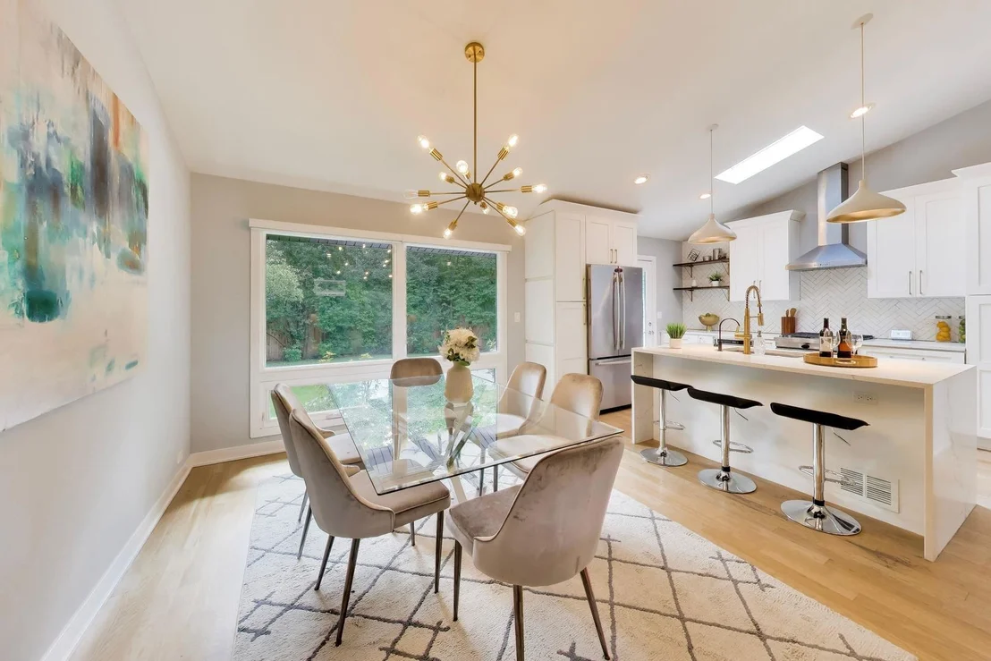 Photo of 1005 FORESTWAY Drive
