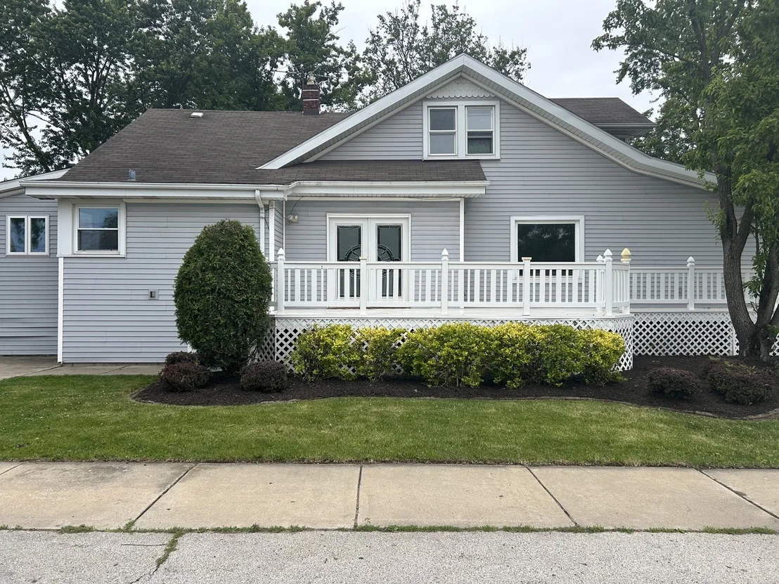 Photo of 3673 Randolph Street